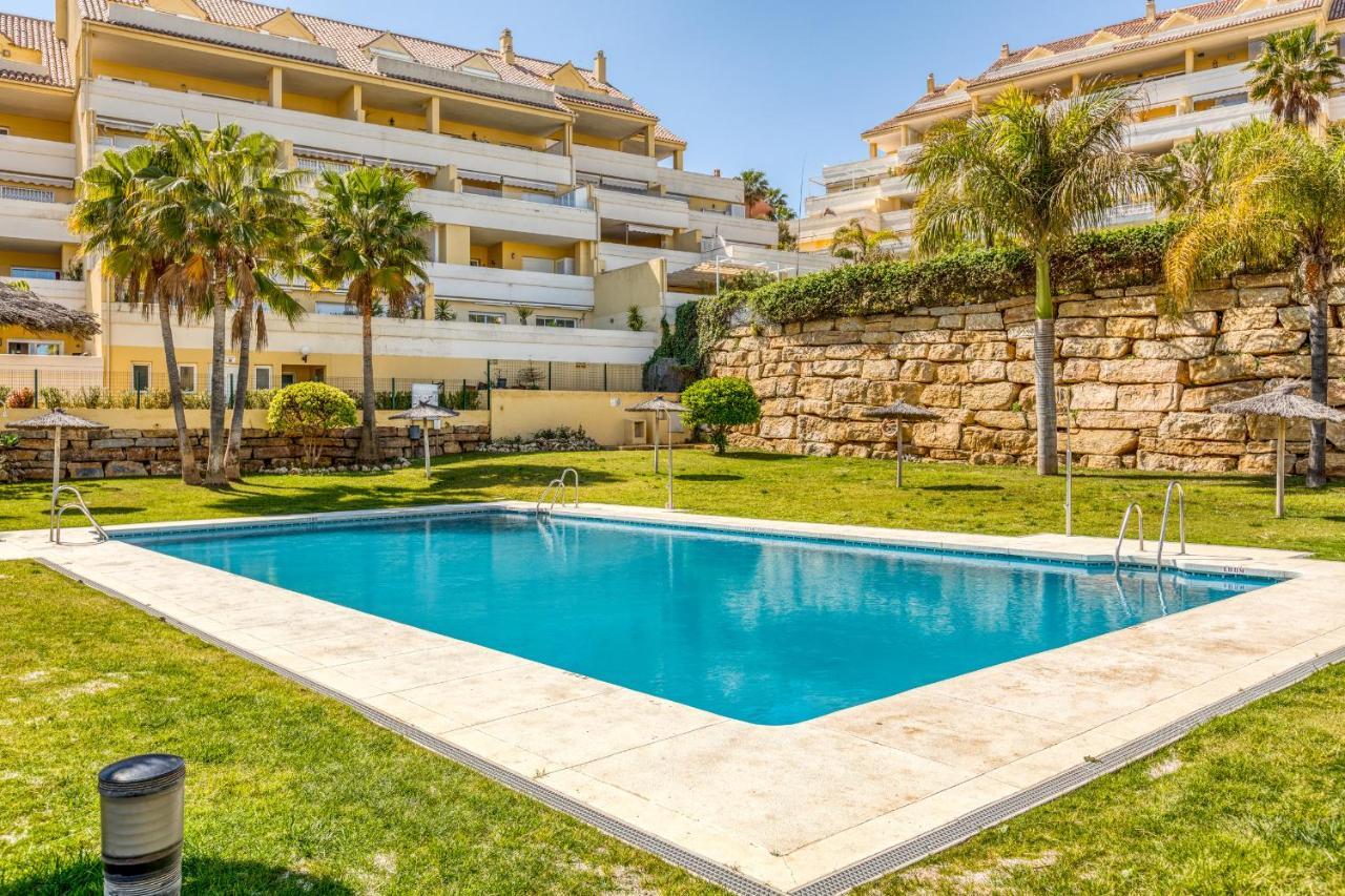 Hanami Puerto Alto Pa 1-5 Apartment Estepona Bagian luar foto